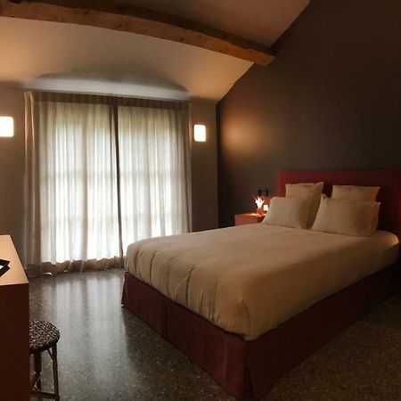Le Cafe & La Forge Du Petit Badon Villa Salin-de-Giraud Esterno foto